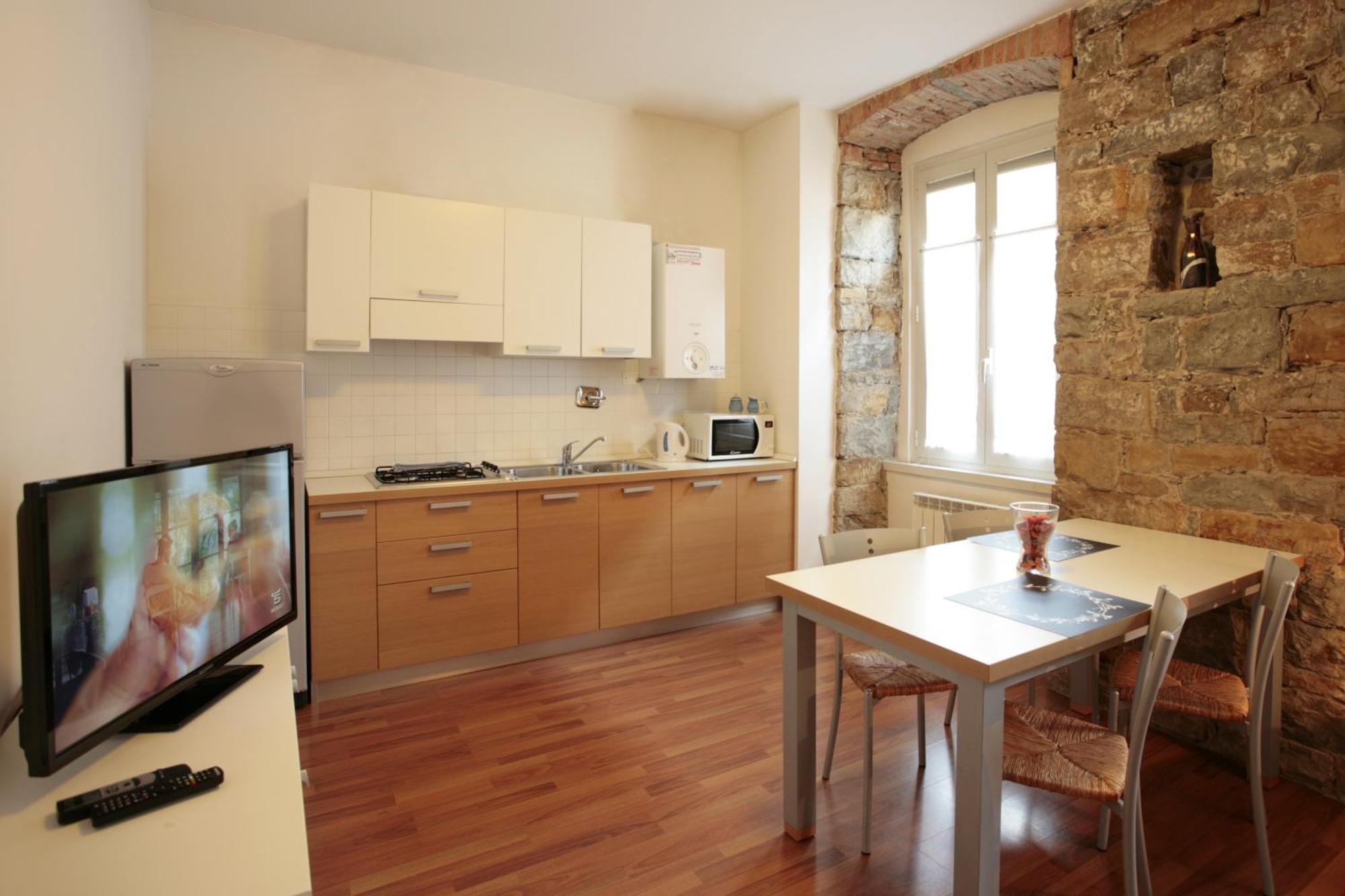 Residence Theresia- Tailor Made Stay Trieste Ruang foto