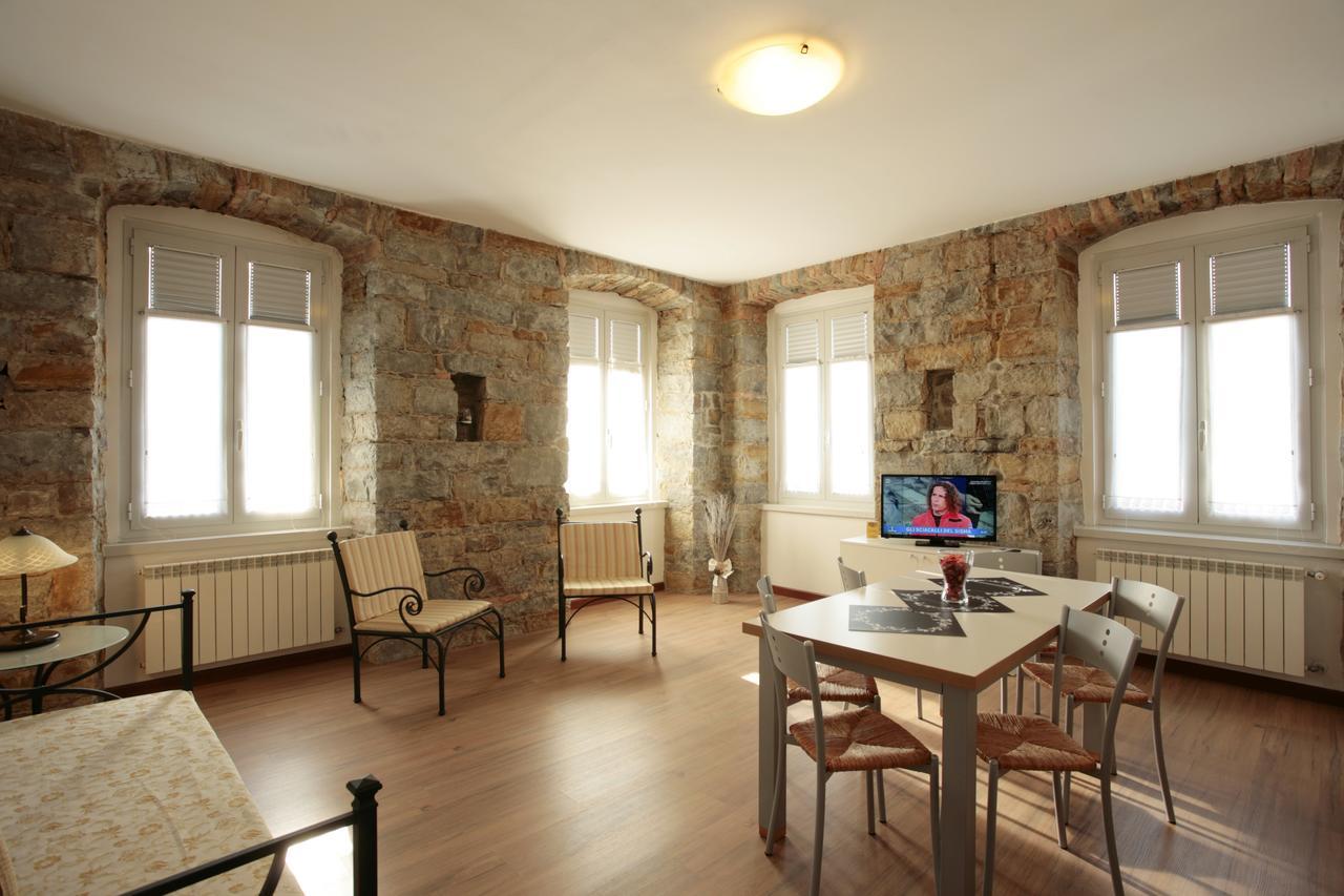 Residence Theresia- Tailor Made Stay Trieste Bagian luar foto